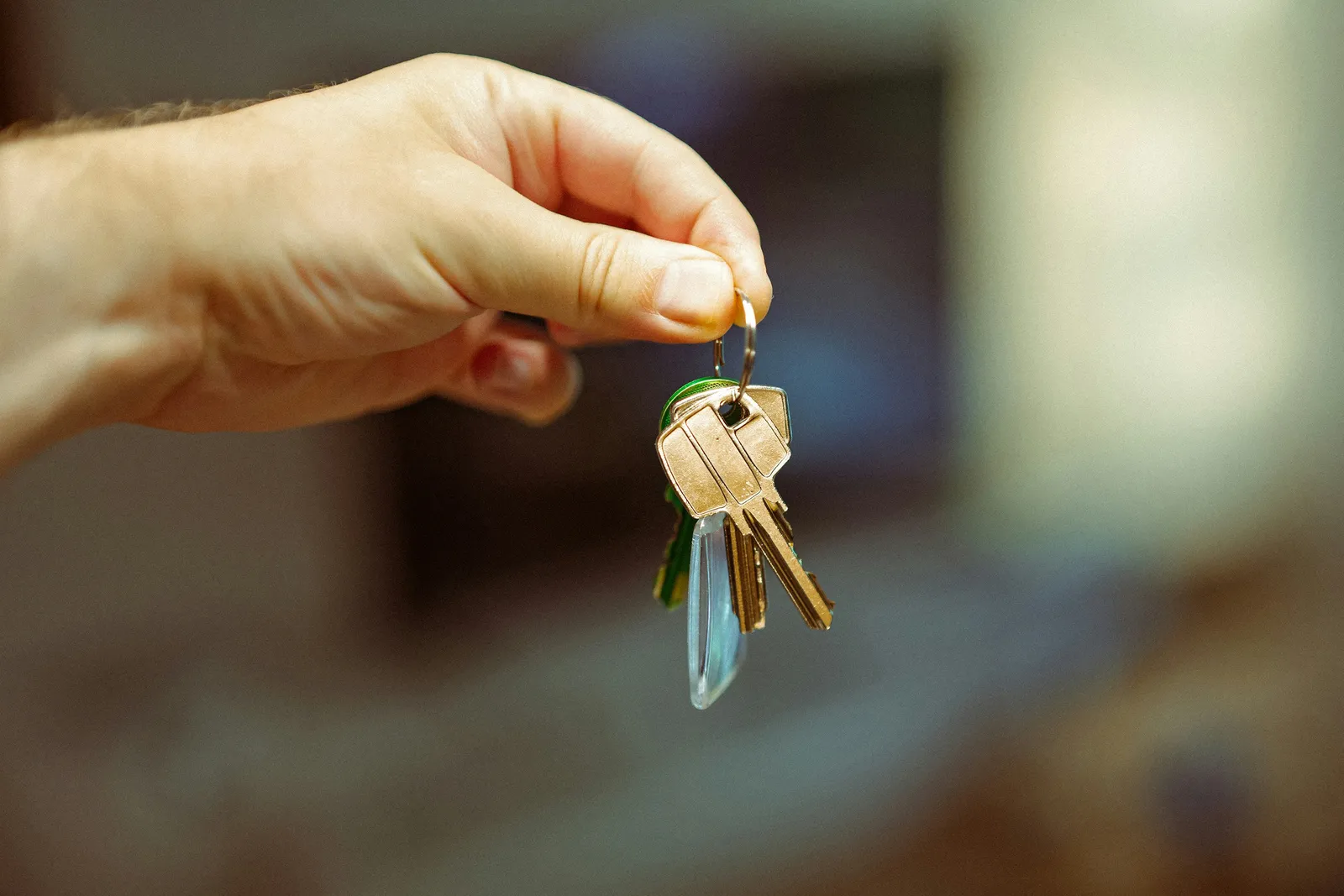 Remise des clés d'appartement au locataire